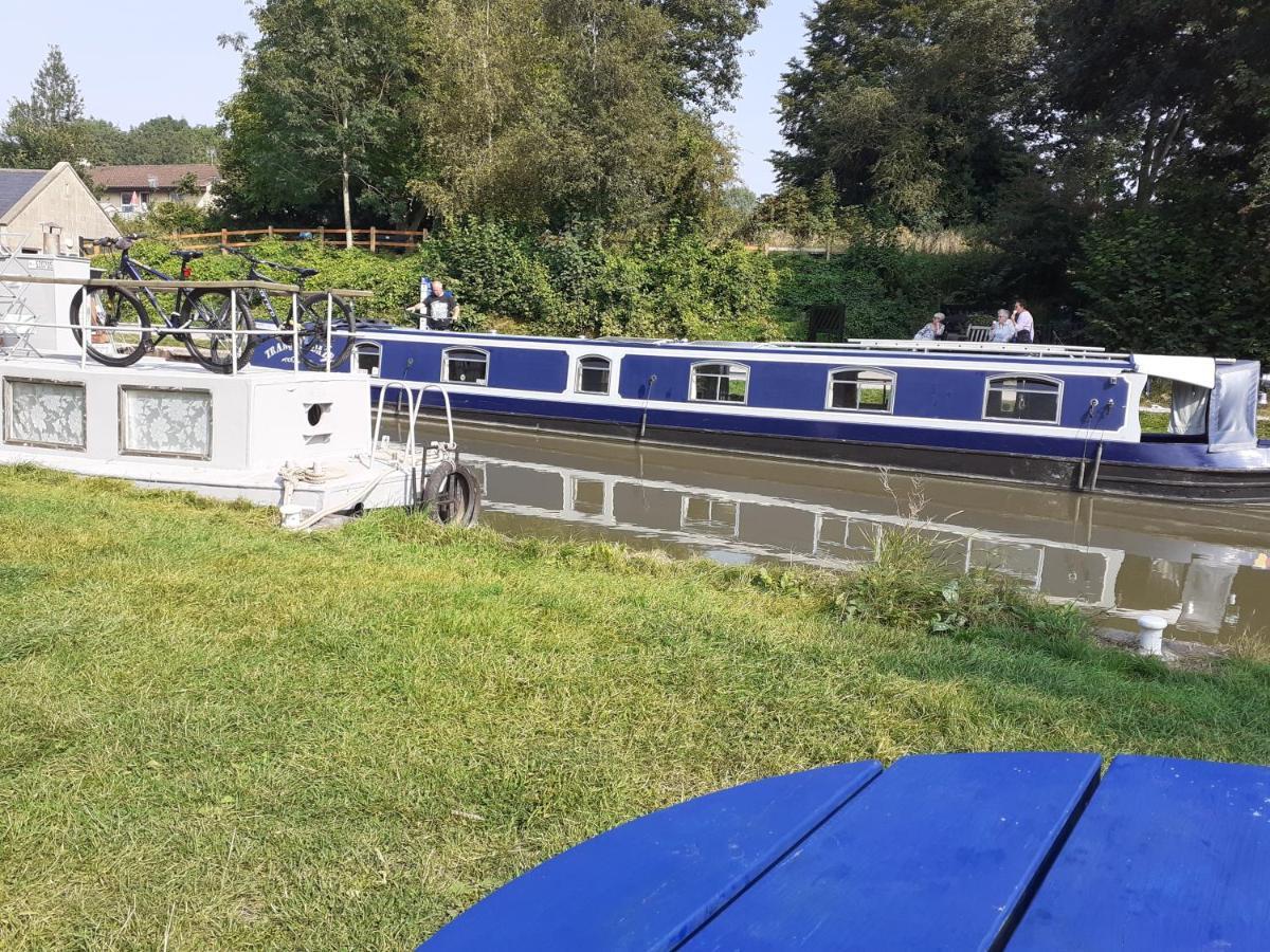 The Barge Inn Bradford-On-Avon Eksteriør billede