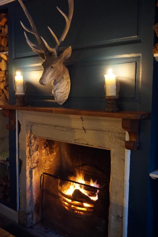 The Barge Inn Bradford-On-Avon Eksteriør billede